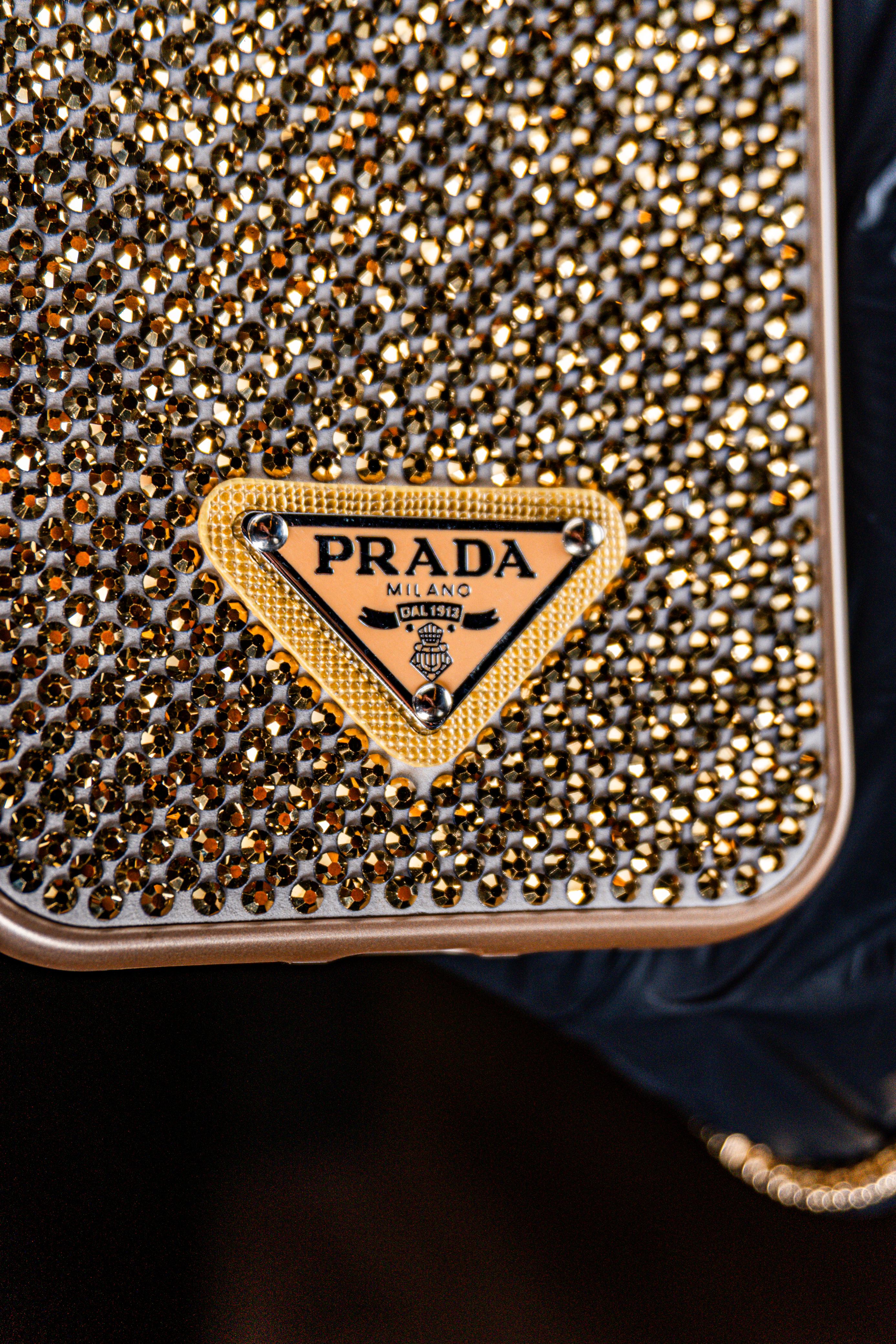 Cases Prada