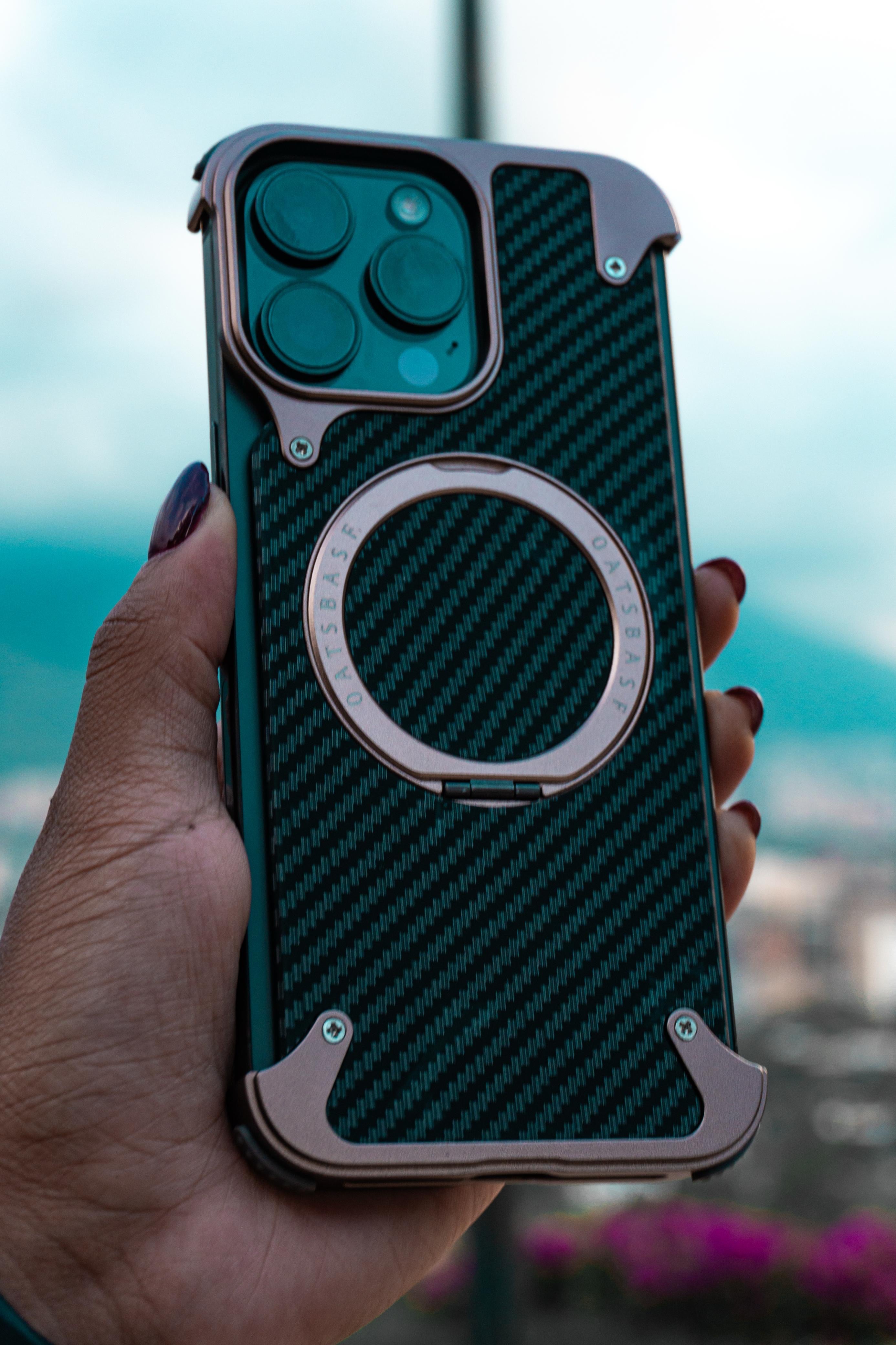 Cases fibra de carbono