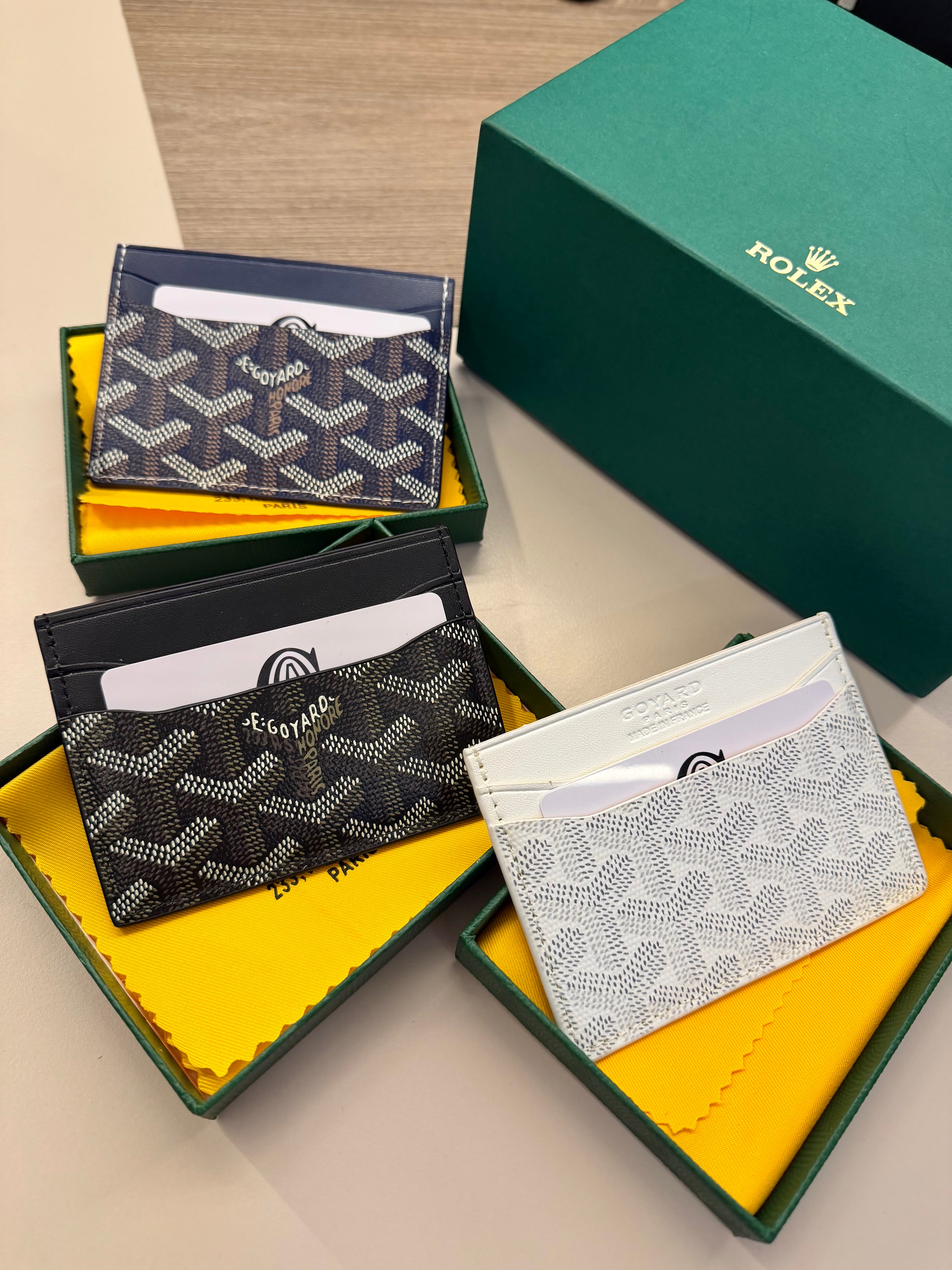 Tarjetero Goyard
